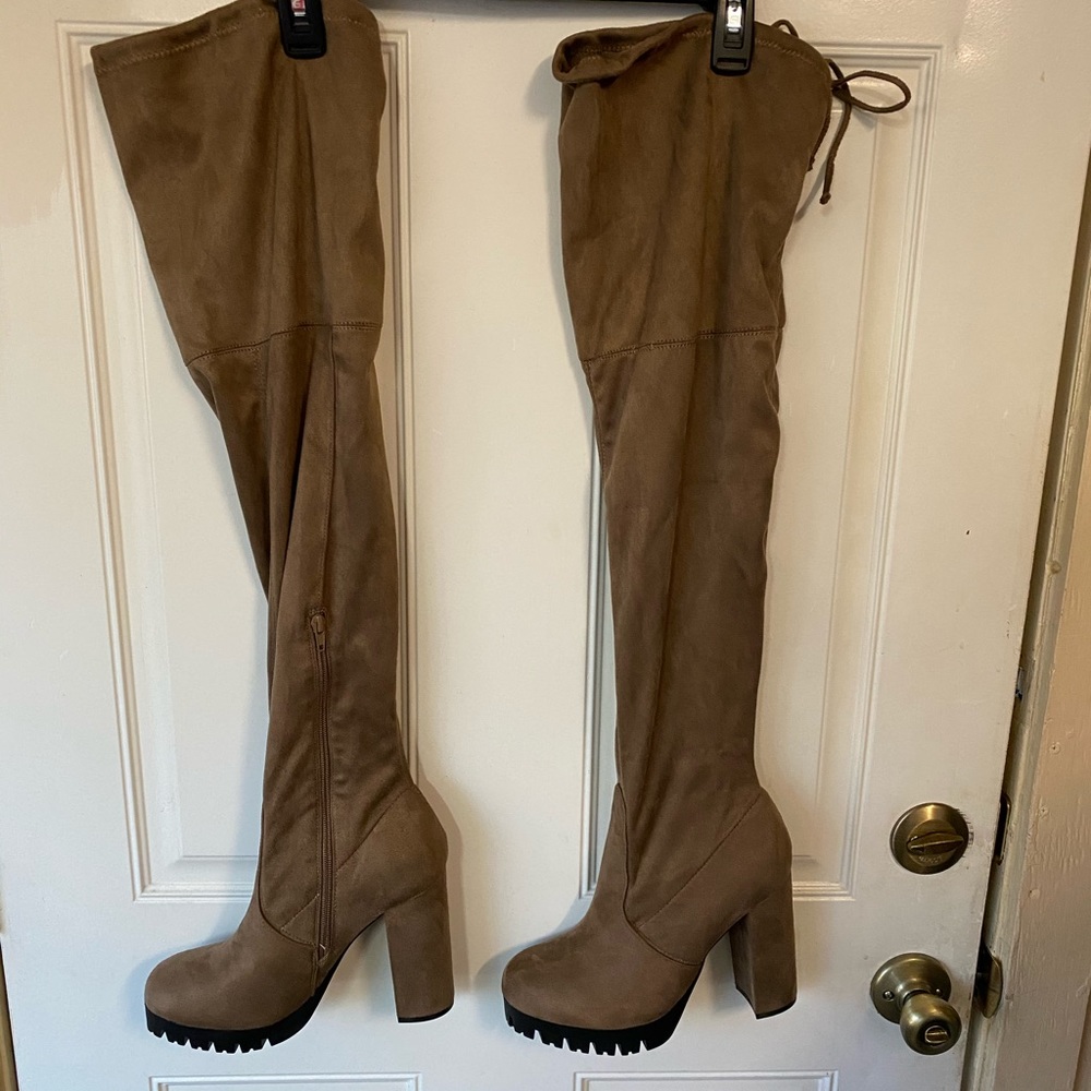 FashionNova Boots